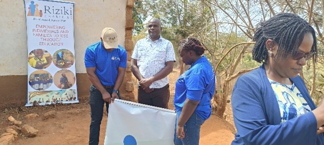 Riziki Charities and KG Foundation representatives